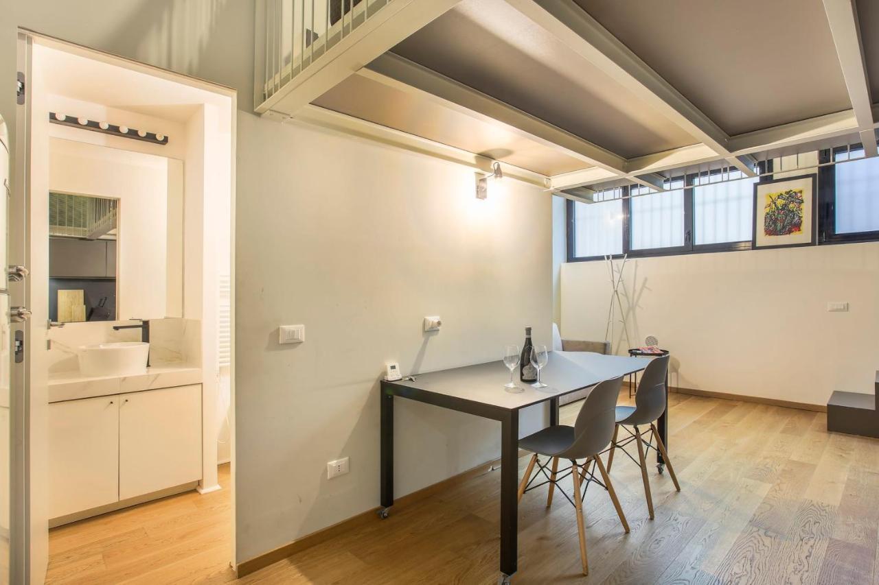 Modern Loft In Porta Venezia - Hosted By Sweetstay Mediolan Zewnętrze zdjęcie